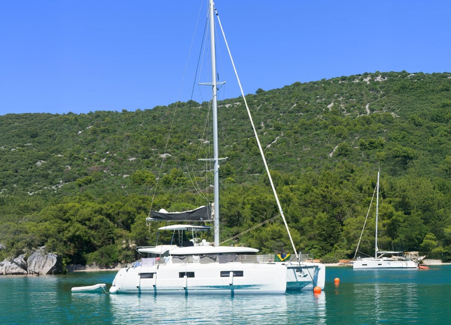 Catamarano con Skipper | Tariffa Giornaliera